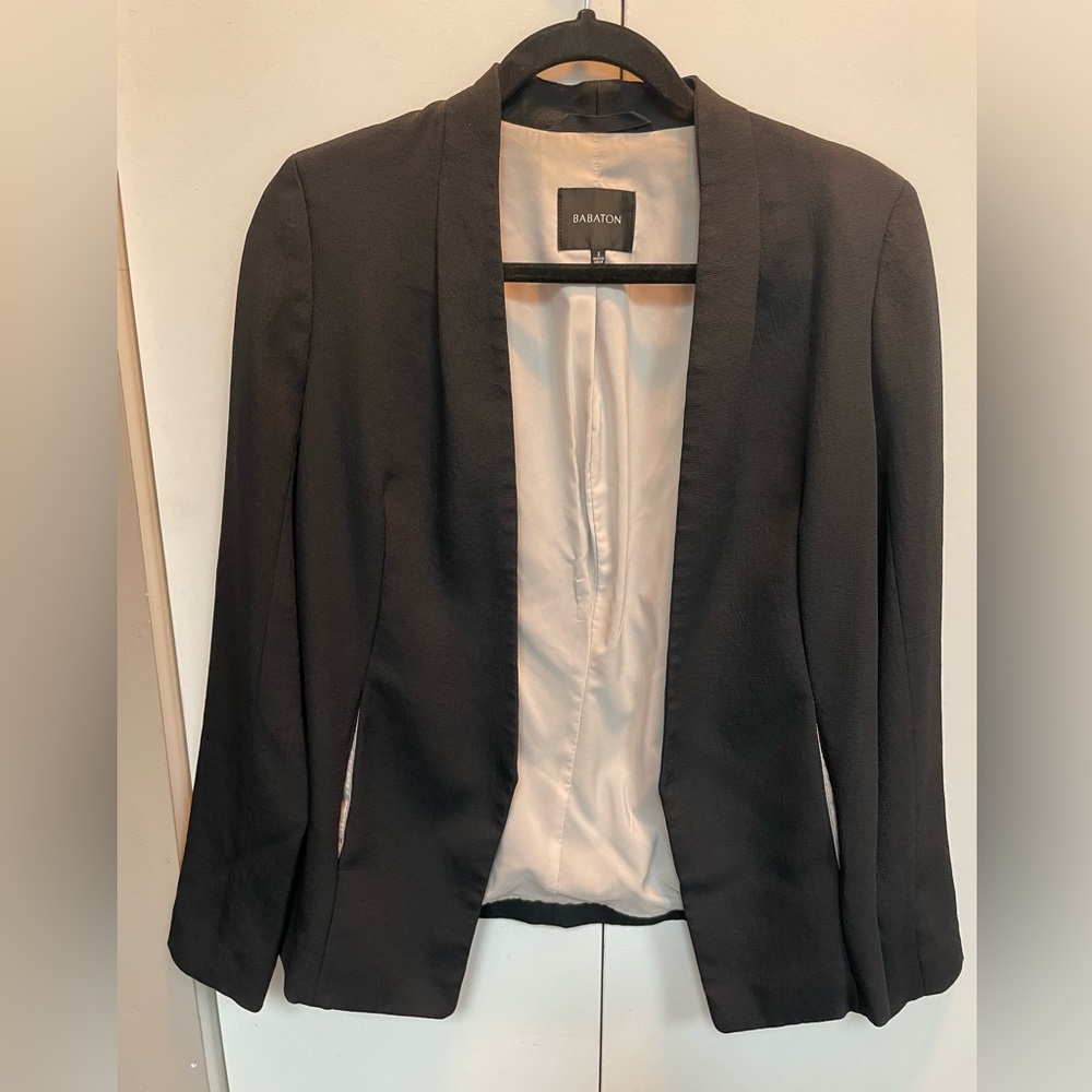 Babaton Aritzia Keith Blazer - size 2 in black